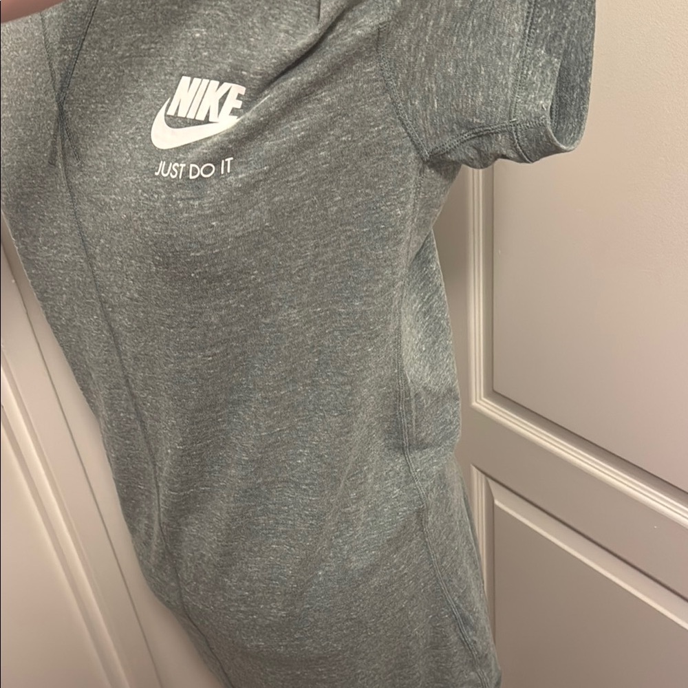 Nike Womens Short Sleeve T-Shirt Dress - Size L - Like New - Picture 4 of 7